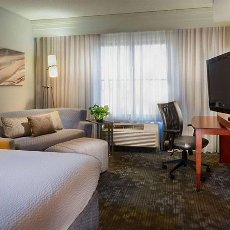 คอร์ทยาร์ด เมมฟิส คอเลียร์วิลล์ Hotel คอลลิเออร์วิลล์ ภายนอก รูปภาพ